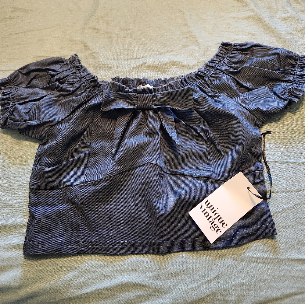 Unique Vintage. L 10-12. Denim crop top.